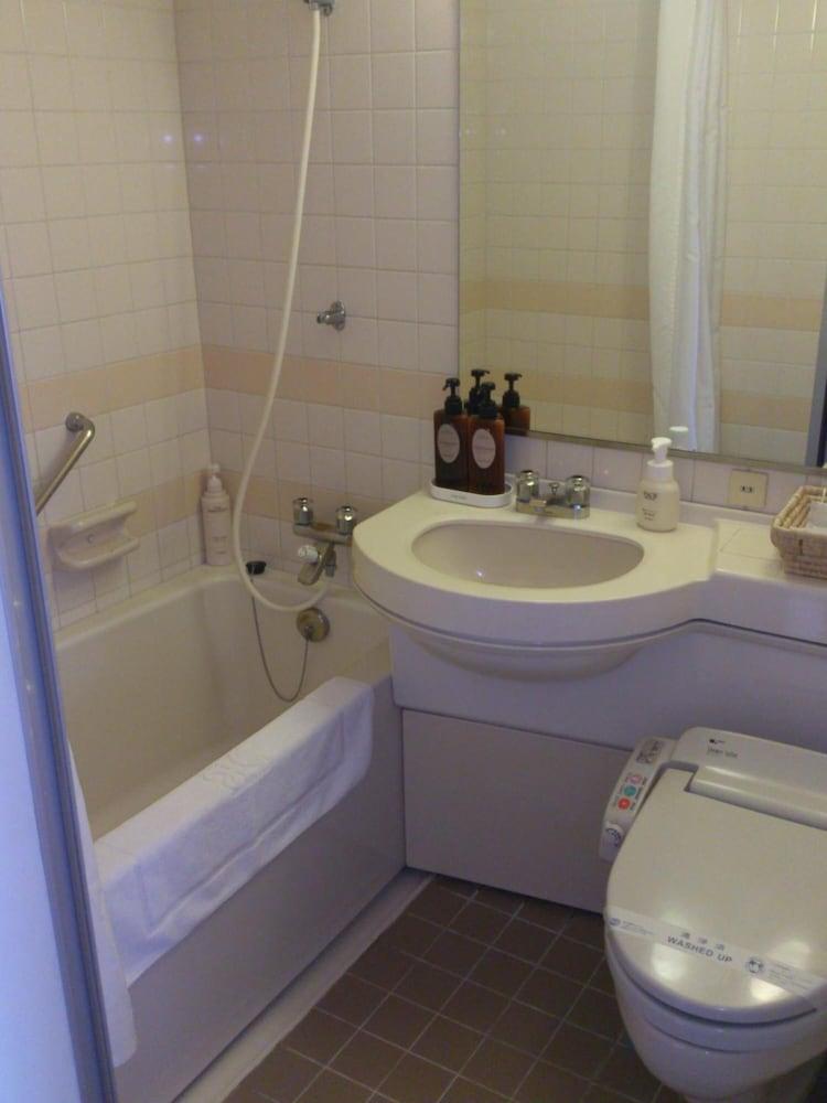 Tokyo Dai-Ichi Hotel Matsuyama Мацуяма Экстерьер фото