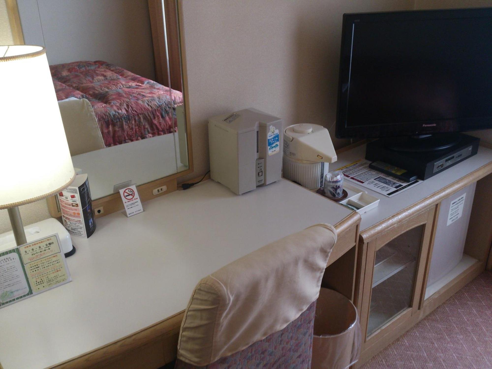 Tokyo Dai-Ichi Hotel Matsuyama Мацуяма Экстерьер фото